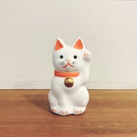 古型博多人形『招き猫』土鈴 | 象々の郷土玩具 古型博多人形『招き猫』土鈴 | 象々の郷土玩具