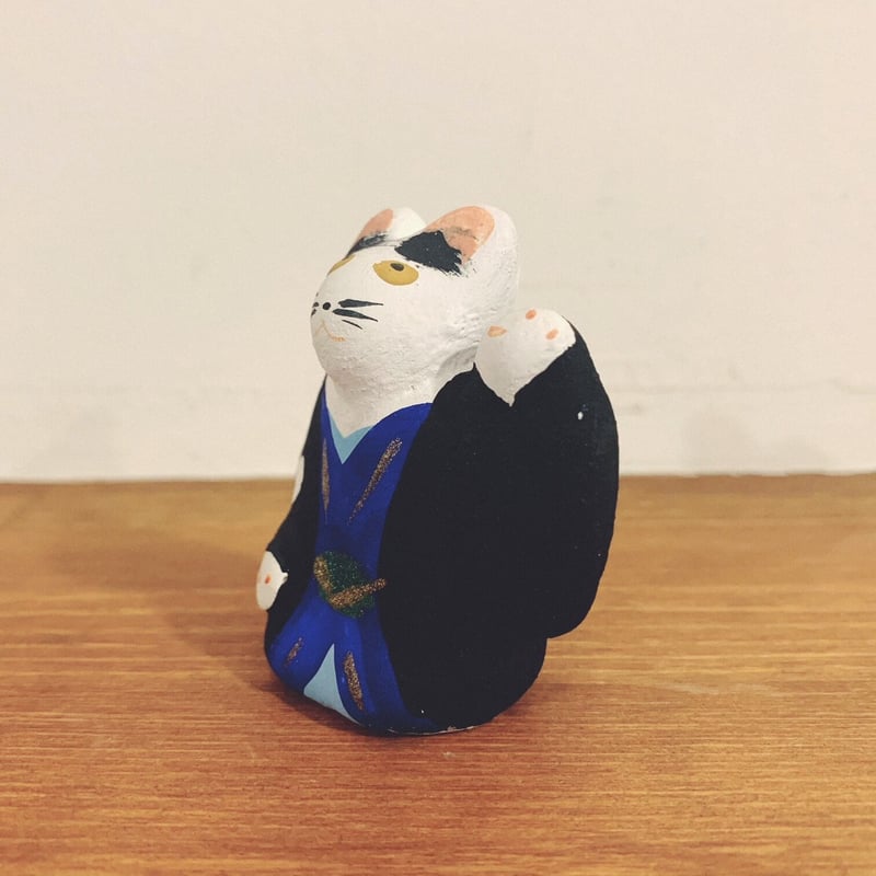 堺湊焼の『初辰猫』(羽織) | 象々の郷土玩具