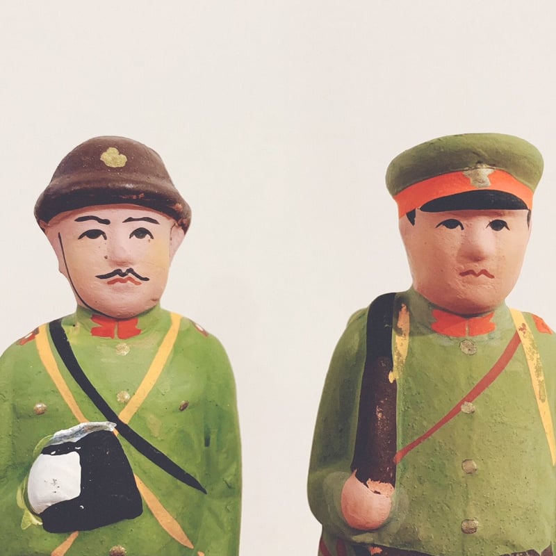 戦前の古い軍人さんの土人形『勇士と部隊長』 | 象々の郷土玩具