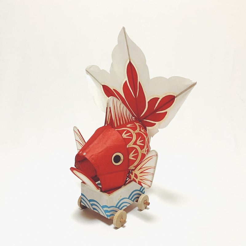 新潟県の灯玩具『新発田の金魚台輪』 | 象々の郷土玩具