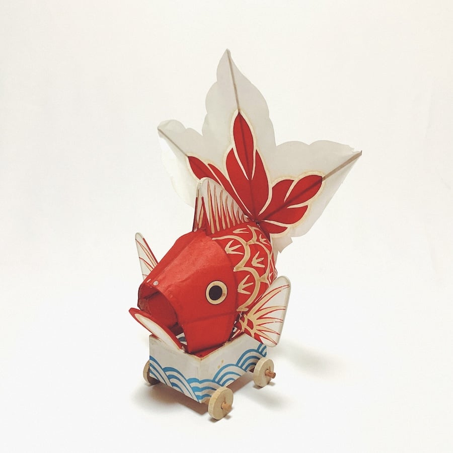 新潟県の灯玩具『新発田の金魚台輪』 | 象々の郷土玩具