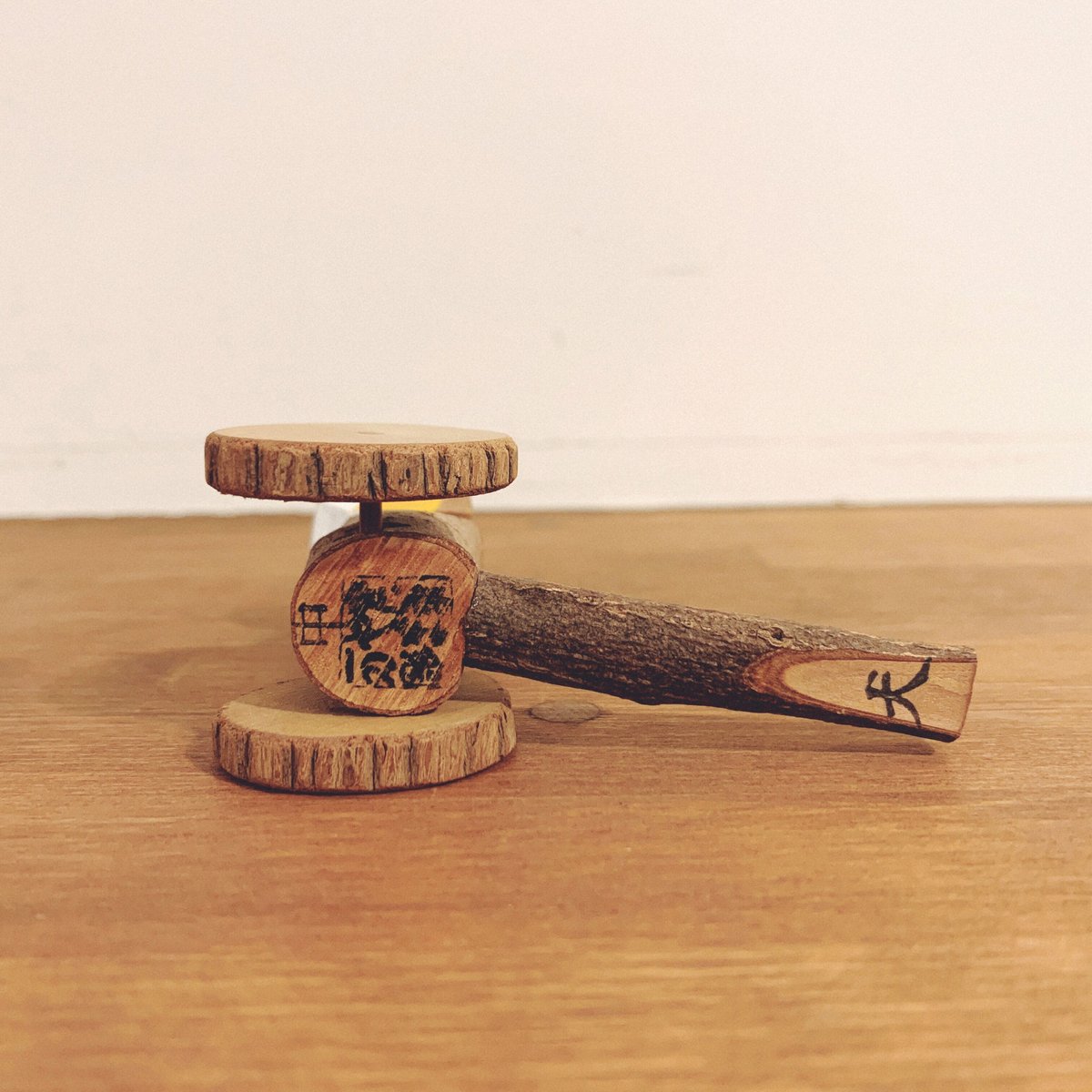 きしまやま一刀彫の大八車『犬』 | 象々の郷土玩具