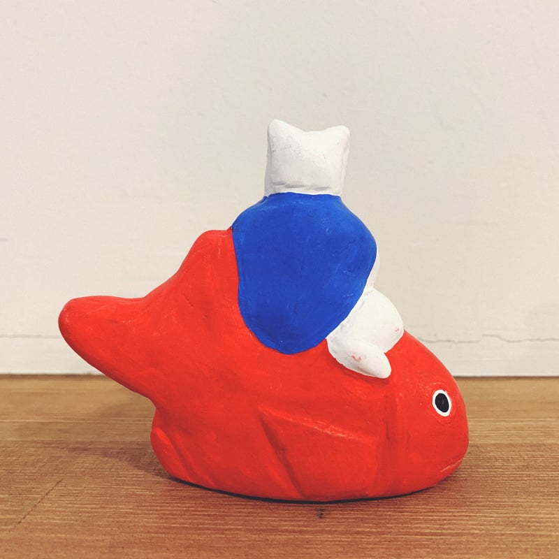 江口土人形『鯛乗り猫』 | 象々の郷土玩具