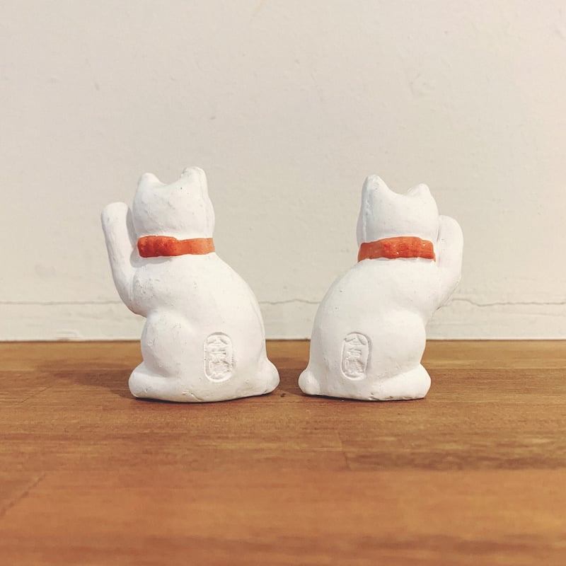 今戸人形『招き猫一対』 | 象々の郷土玩具 今戸人形『招き猫一対』 | 象々の郷土玩具