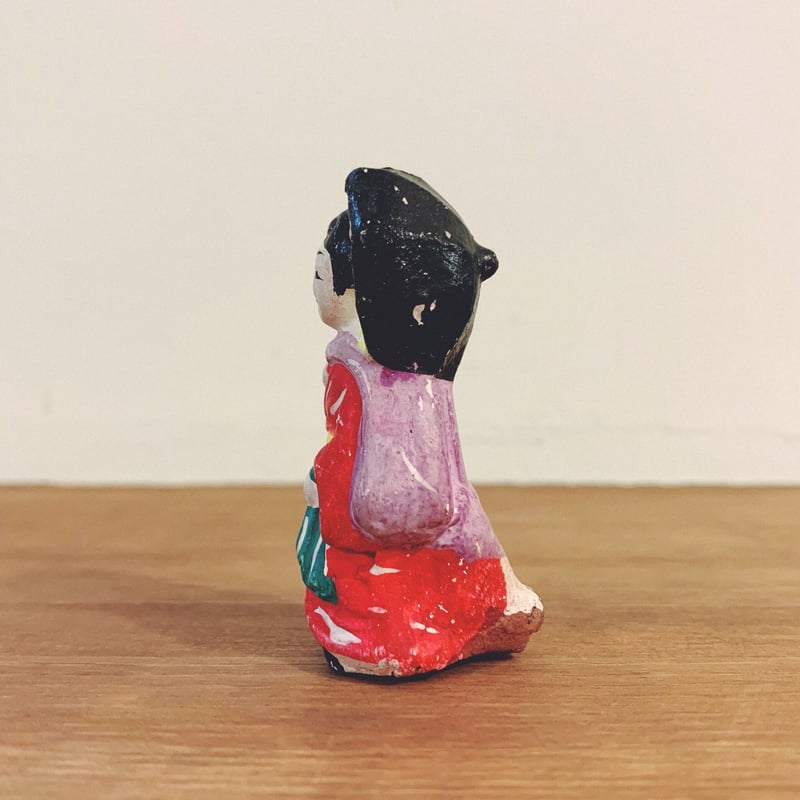 下川原土人形の『人形笛・洋傘持ち』 | 象々の郷土玩具