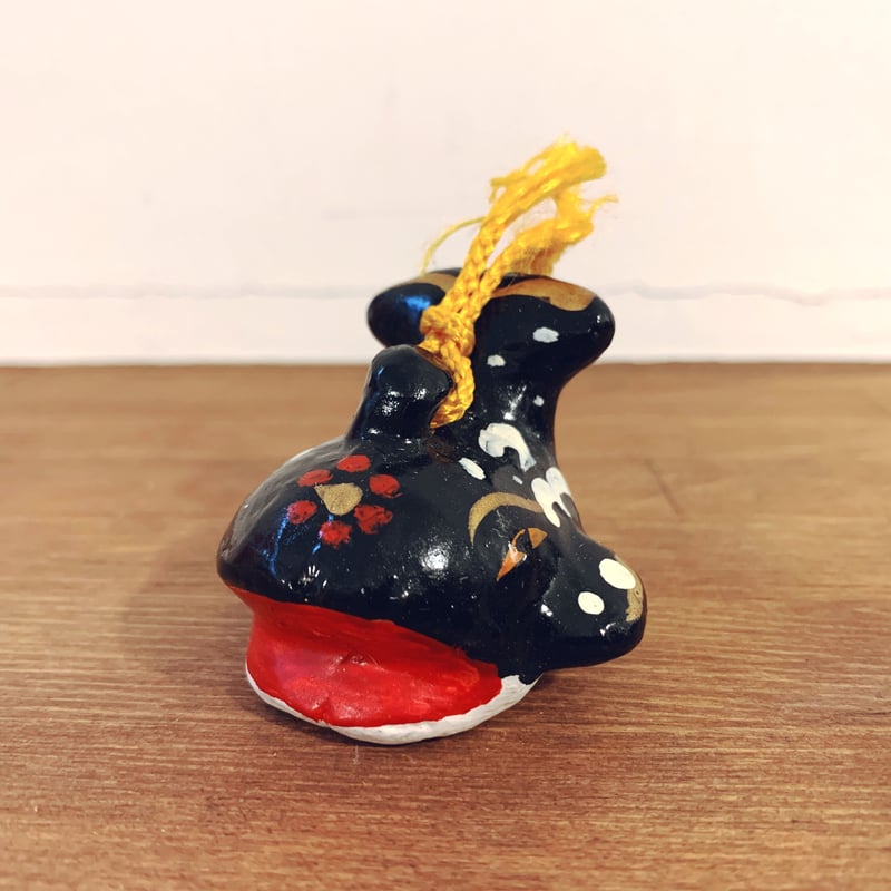 香泉人形『鯨土鈴(口開け)』 | 象々の郷土玩具