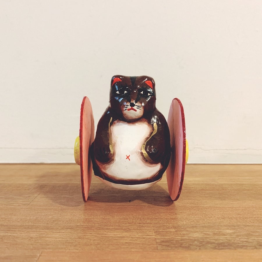 浜松張子・二橋加代『狸ころがし(狸車)』 | 象々の郷土玩具