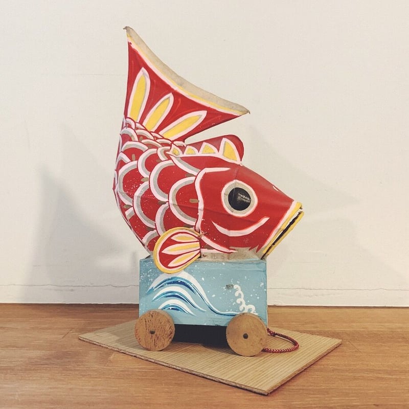 新潟県の灯玩具『三条の鯛車』 | 象々の郷土玩具