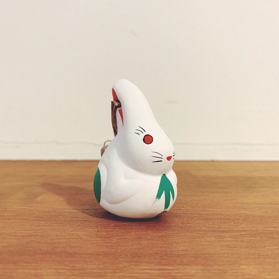 のごみ人形『干支土鈴・うさぎ鈴(小)』 | 象々の郷土玩具