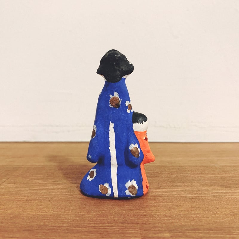 酒田土人形の『子連れ 2』 | 象々の郷土玩具