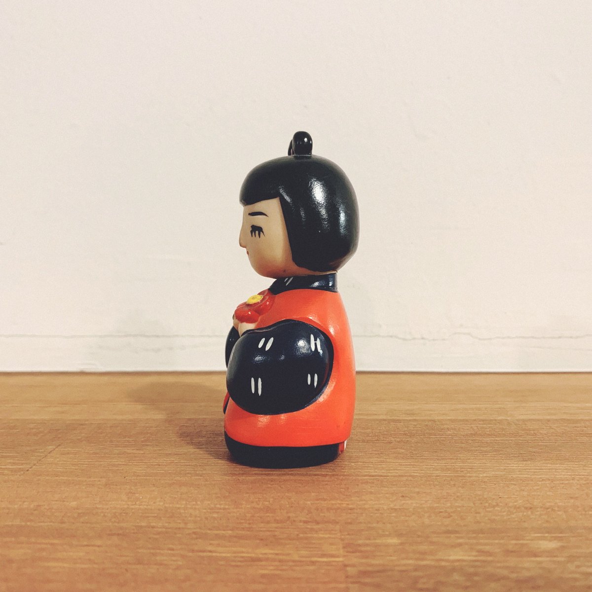 日常に生きるやよいちゃん 紅成形無塗装 ソフビ 日常に生きるやよいちゃん 紅成形無塗装 ソフビ 1／6計画限定