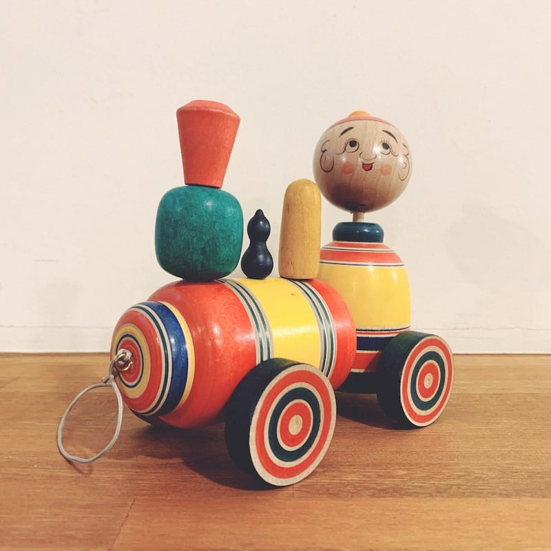 木地玩具つたや『汽車』 | 象々の郷土玩具