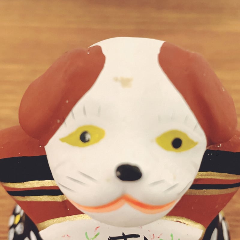 会津・中湯川人形『扇持ち・戌』 | 象々の郷土玩具