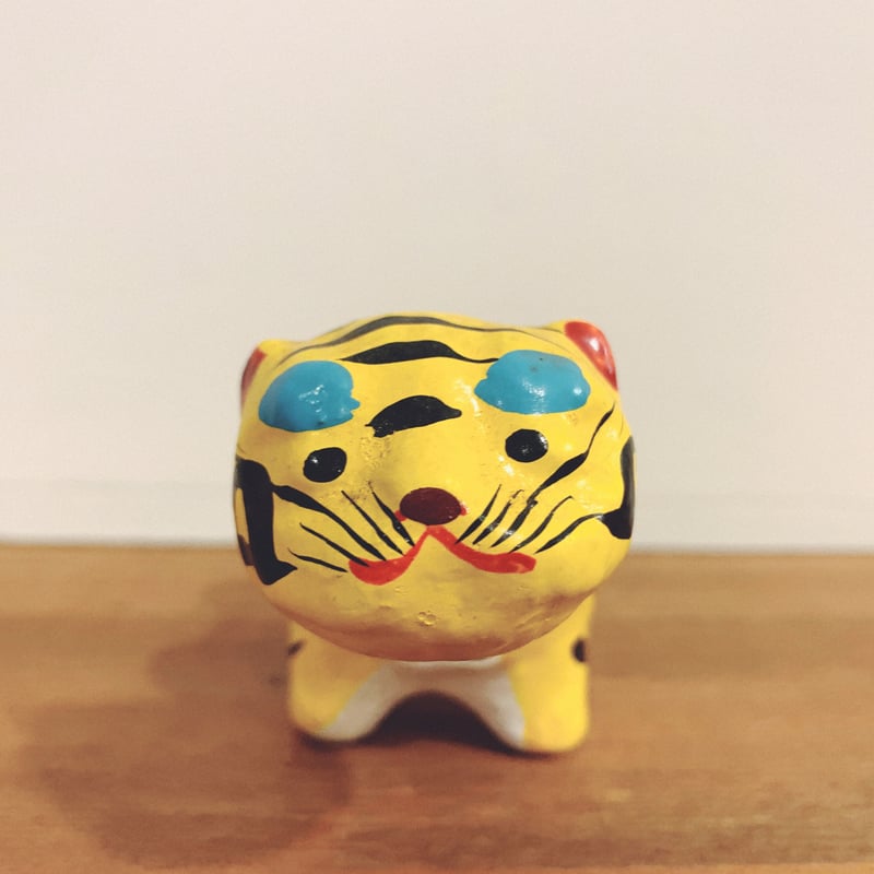 中島めんやの首振り張子人形『加賀魔除虎』 | 象々の郷土玩具