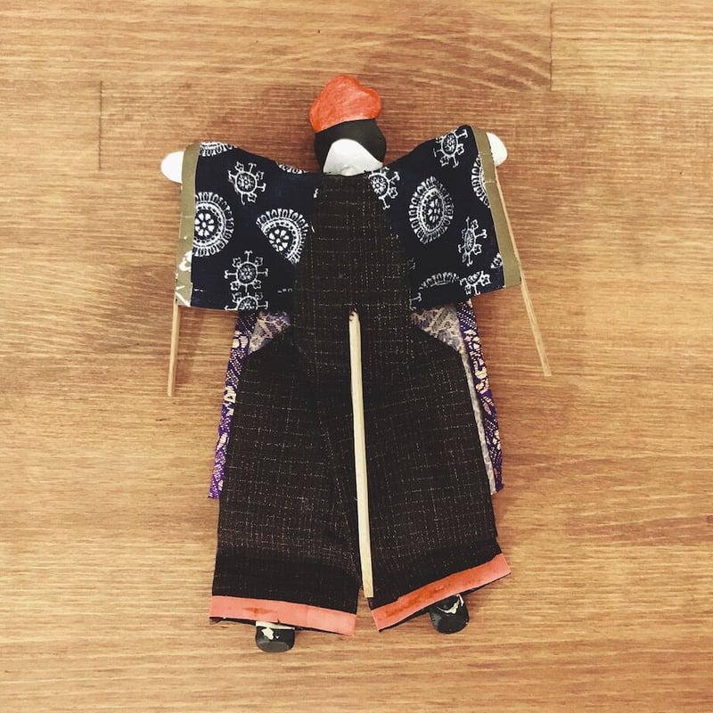 愛媛県の郷土玩具『松山武者人形(道後でこ・鎧人形)』 | 象々の郷土玩具