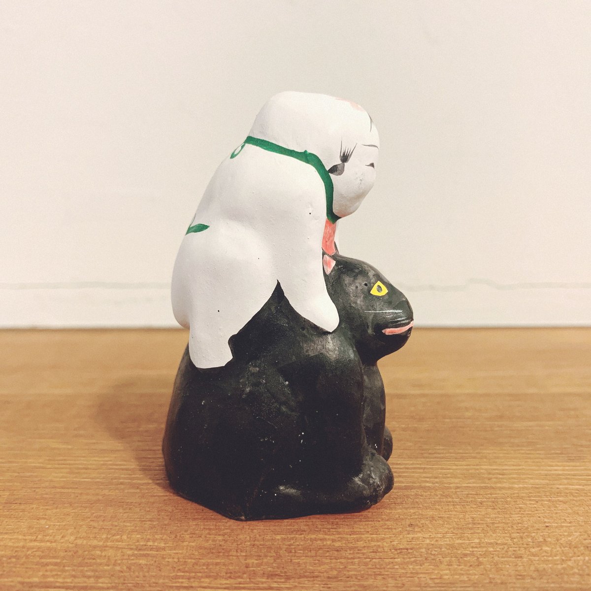 相良人形・七代目さがらたかし『黒猫乗り童子』 | 象々の郷土玩具