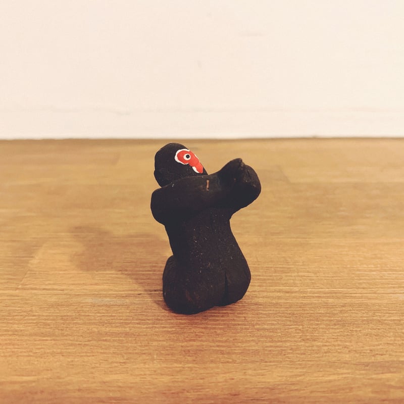 堺湊焼の『喜々猿(1匹・拝み猿)』 | 象々の郷土玩具