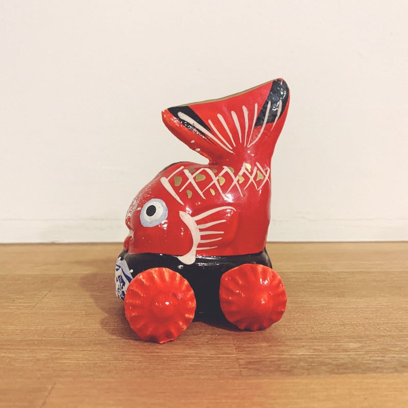 鴻巣の練物『鯛車』 | 象々の郷土玩具