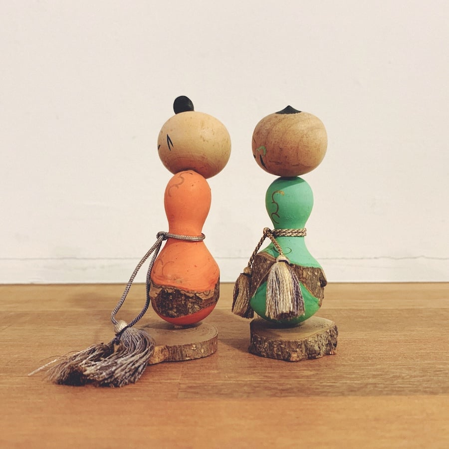 昭和レトロ！『山中湖・夫婦こけし』 | 象々の郷土玩具