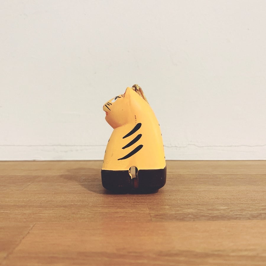 古い くらまの虎 戦前 土人形 郷土人形 古道具 オブジェ 鞍馬のひねり虎 古い くらまの虎 戦前 土人形 郷土人形 古道具 オブジェ 鞍馬のひねり