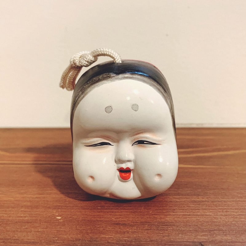 昭和伝統的な陶器のお福さん と 天狗の両面土鈴 清水焼・高橋毅孖の土鈴『天狗とお多福』 | 象々の郷土玩具