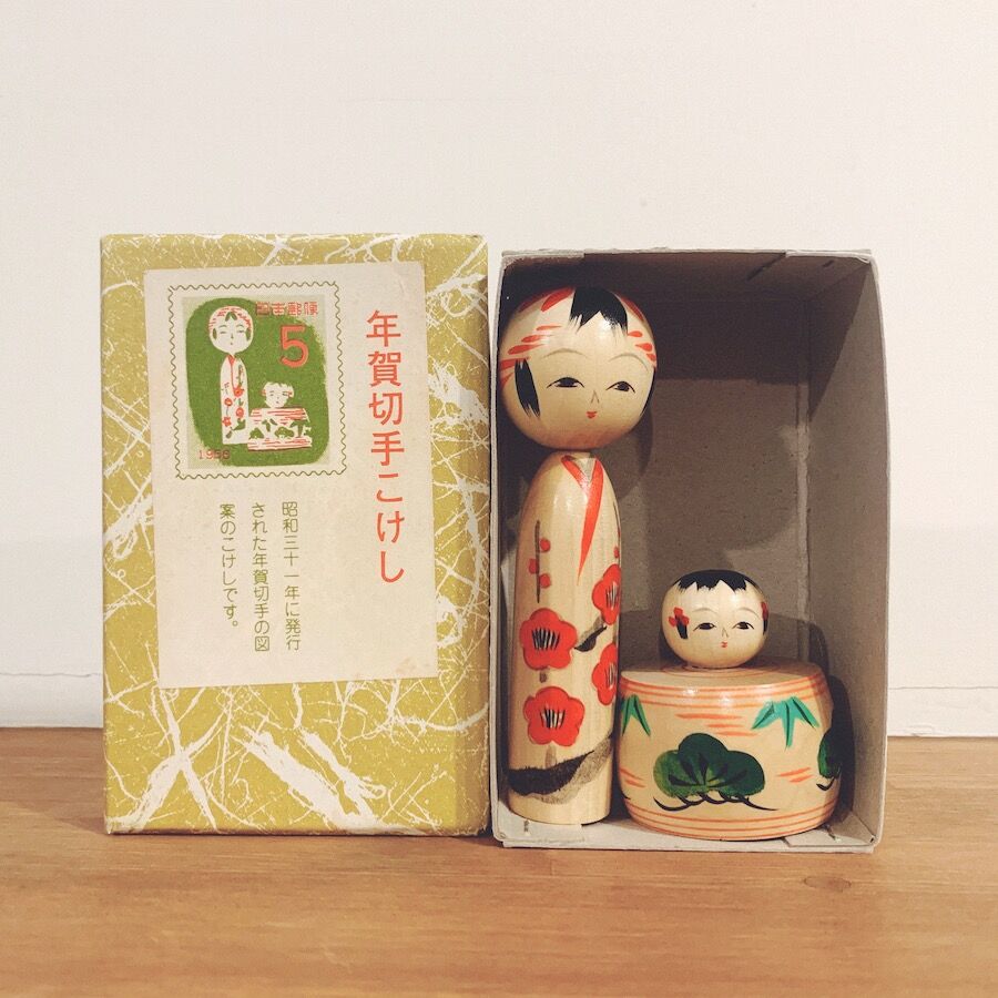 手描きの創作木製こけしセット 楽天市場】こけし 「ごきげん」 c273 創作こけし 置物 木製 お