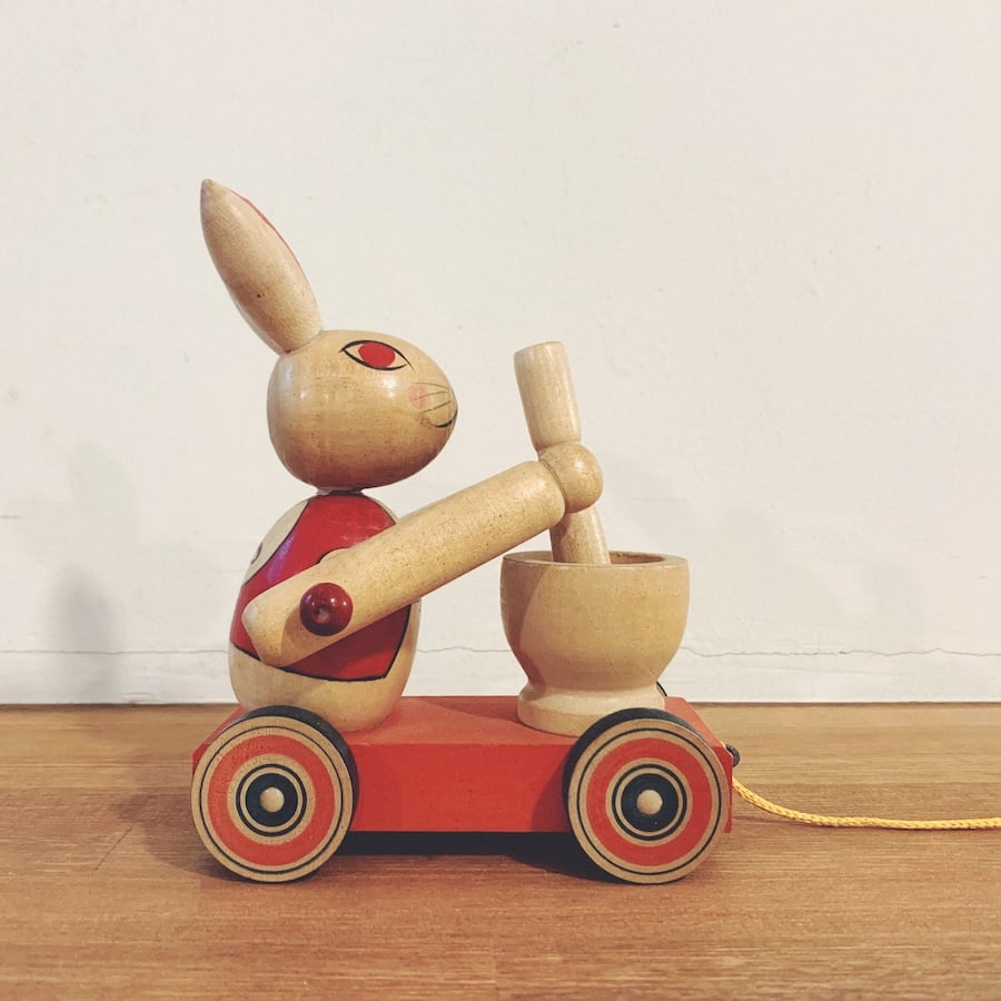 木地玩具　餅つき　杵つき　大ぶり　うさぎ　入手困難　廃絶 木地玩具 餅つき 杵つき 大ぶり うさぎ 入手困難 廃絶