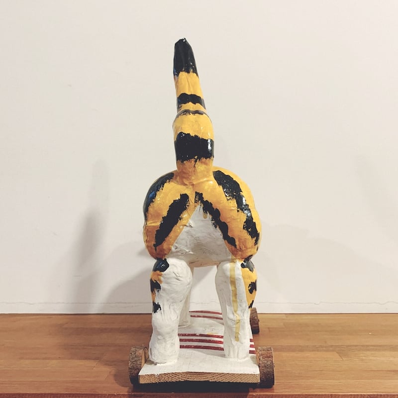 虎の木彫り｜Yahoo!フリマ（旧PayPayフリマ） 木製象と虎の彫刻 約