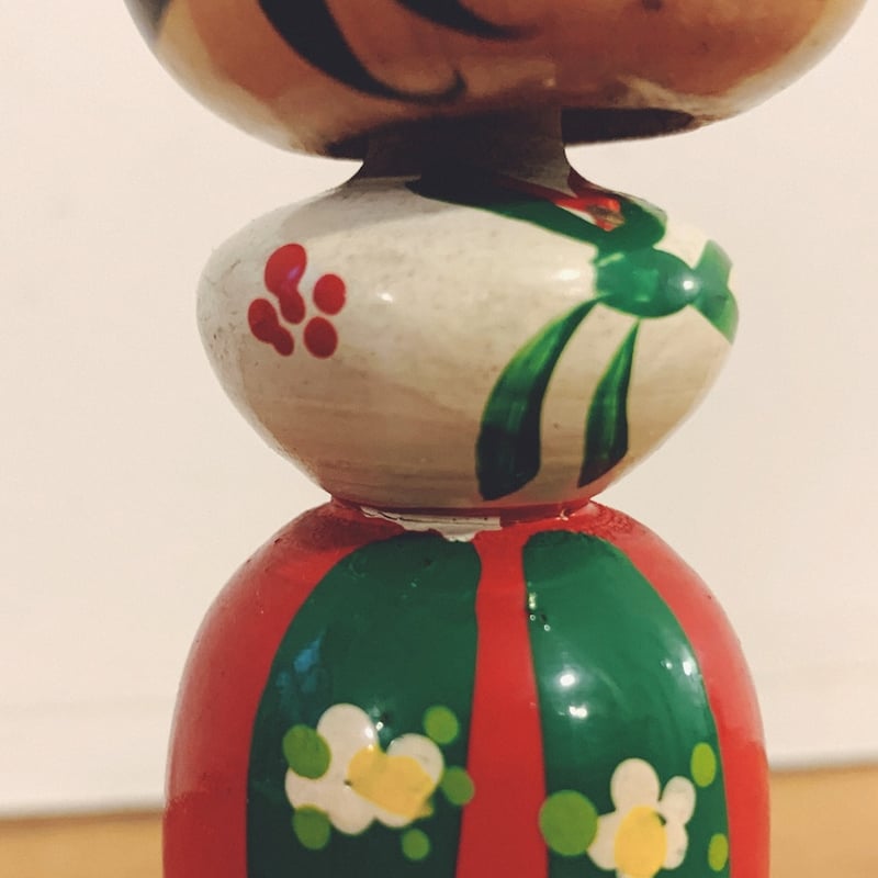 韓国の木製玩具『農民の娘』 | 象々の郷土玩具