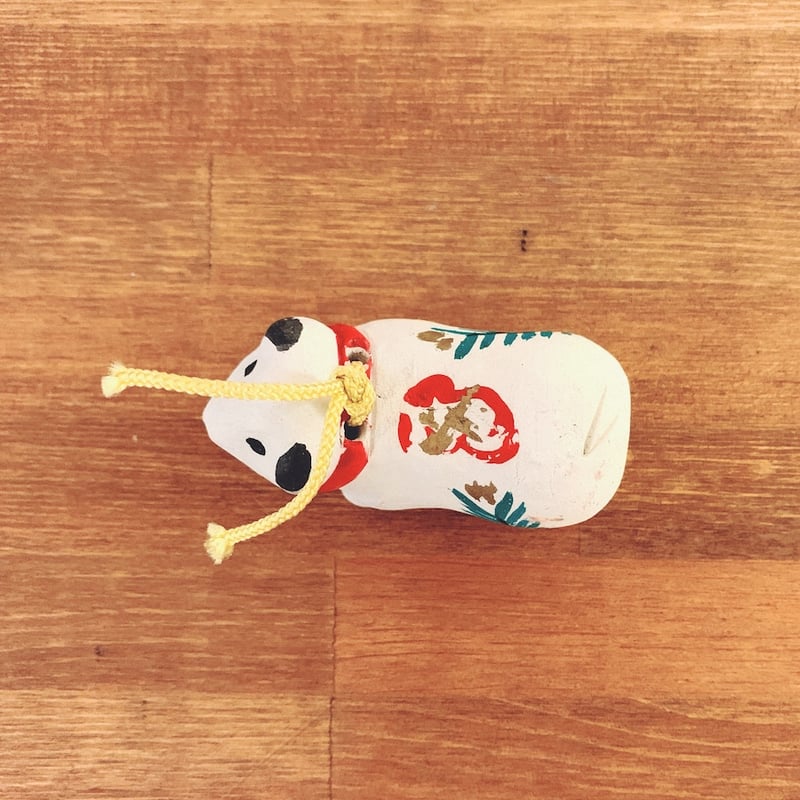 赤膚焼窯元・小川二楽『犬土鈴』 | 象々の郷土玩具