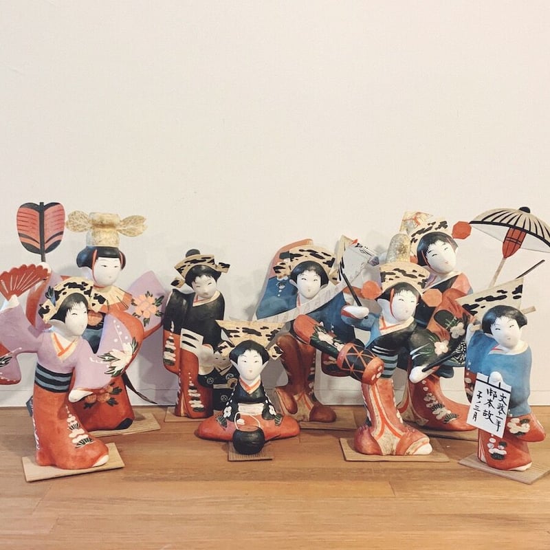 古い 張子 鷽鳥 郷土人形 民芸 古道具 アンティーク Amazon | 古い 羊 未 張子 郷土人形 民芸 古道具 アンティーク