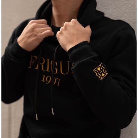 ゴールド刺繍     パーカー       ブラック  |  Gold embroidery sweatshirts black