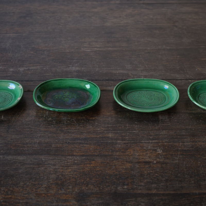 珉平焼 緑釉小判形豆皿４ (ju020) | 古道具 綯交‐naimaze-
