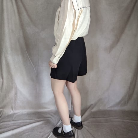 ショートパンツ