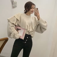 フリルニット