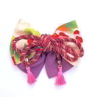 飾り紐付き　和柄リボンコーム  ピンク×紫