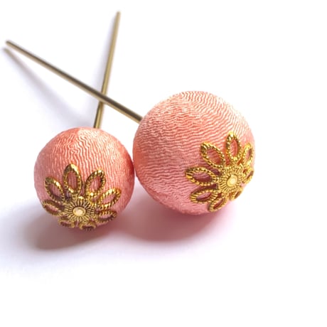 花座金のかんざし　珊瑚色