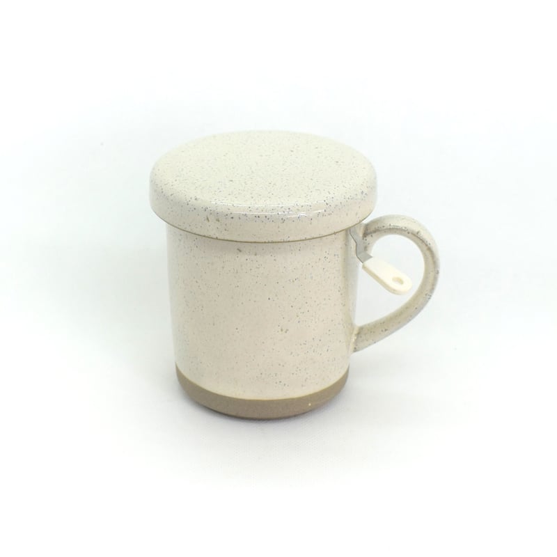 蓋付マグ ストンホワイト(ステンレス茶こし付) | 陶器のお店HASEGAWA