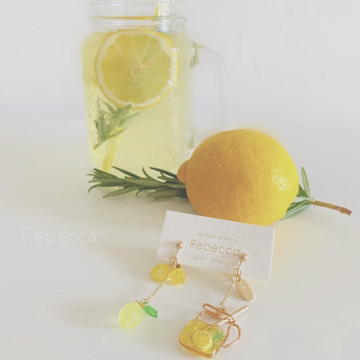 売れました　爽やかレモンイヤリング　レジン lemon soda | Rebecca