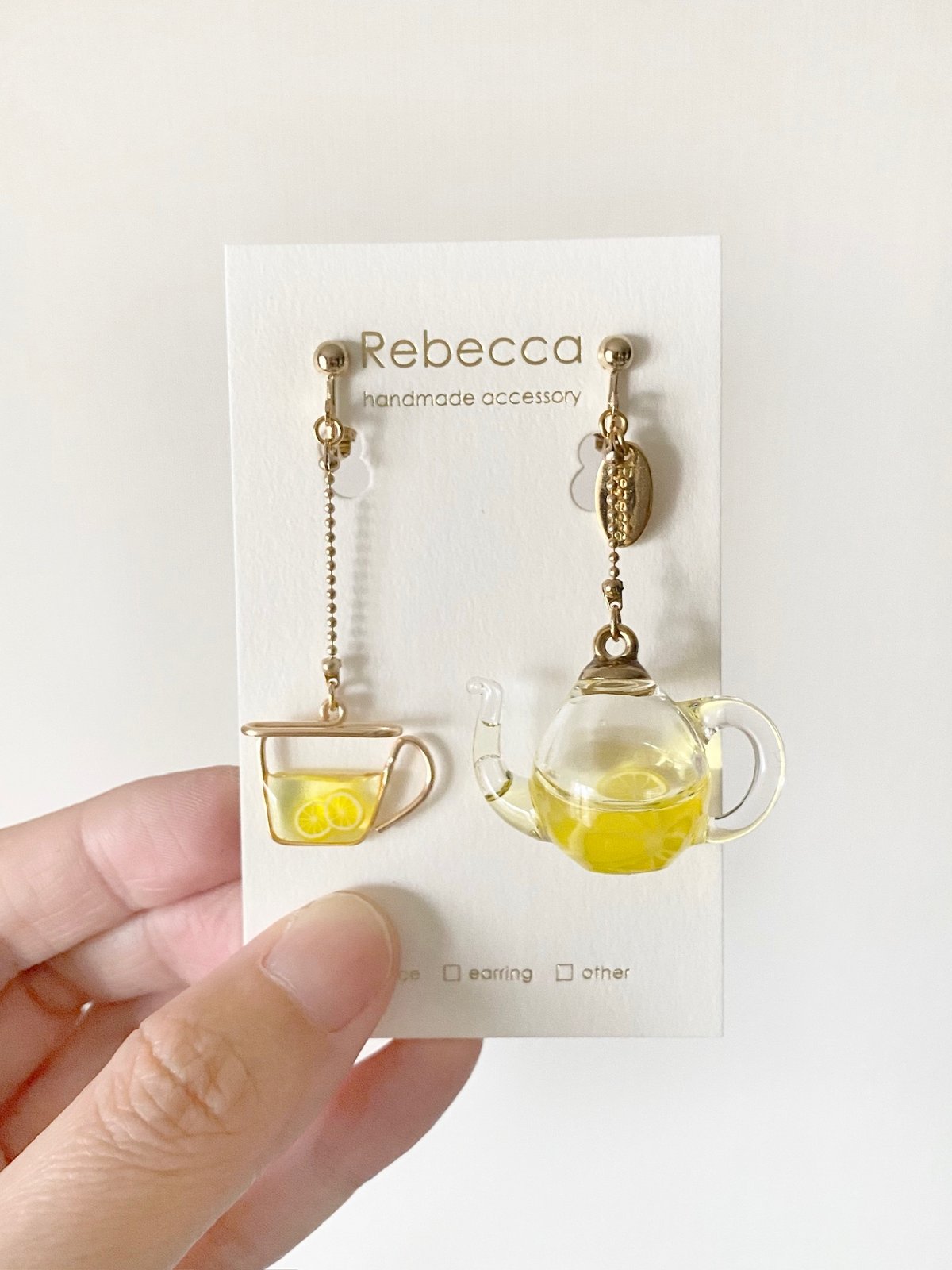 Rebecca ハンドメイド ピアス ホットケーキ　液体アクセサリー fit=scale-down,w=1200