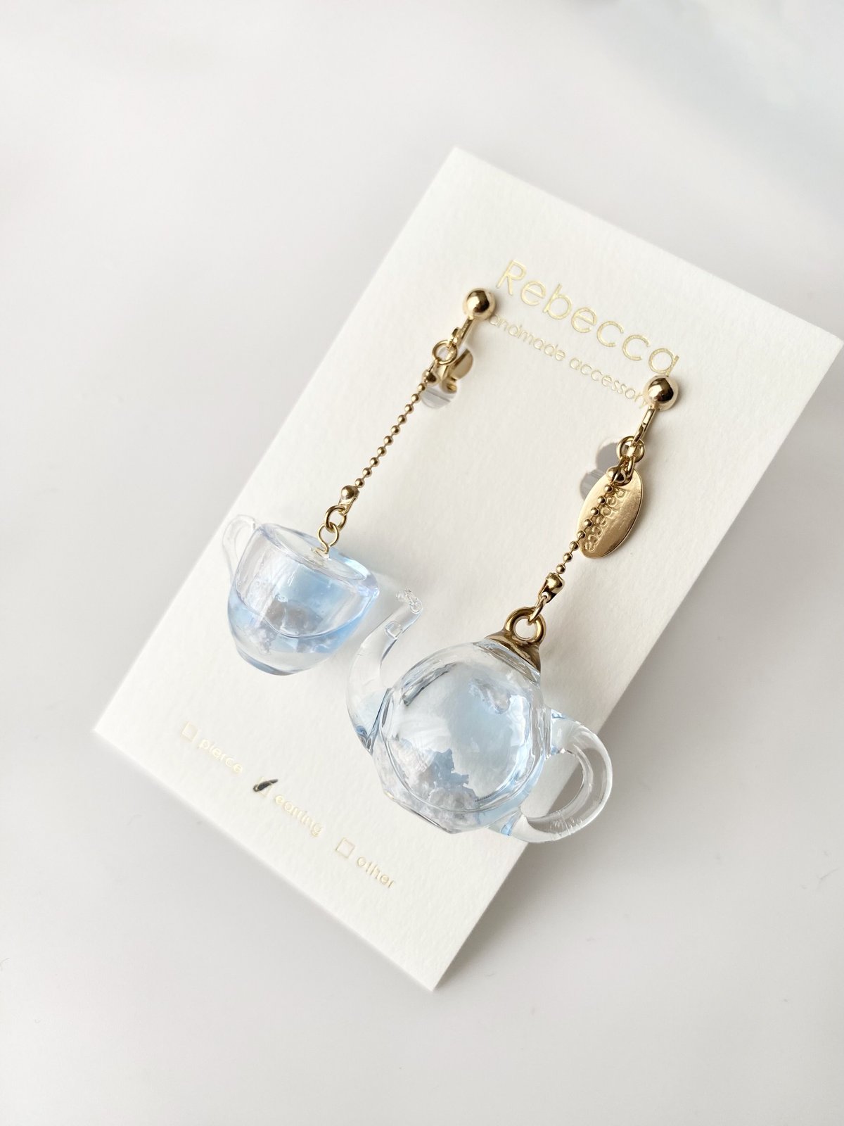 LYN SORA イヤリング 3色 可愛い メタル 日本未入荷 sora tea『青空』 | Rebecca