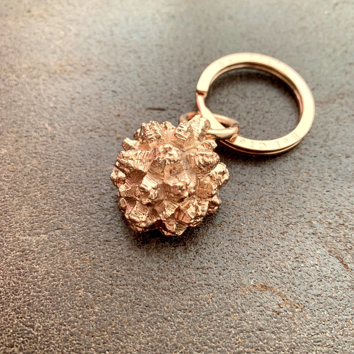 Bel Cielo 真鍮製 亀甲竜キーホルダー ピンクゴールド BKK03 | RYANS