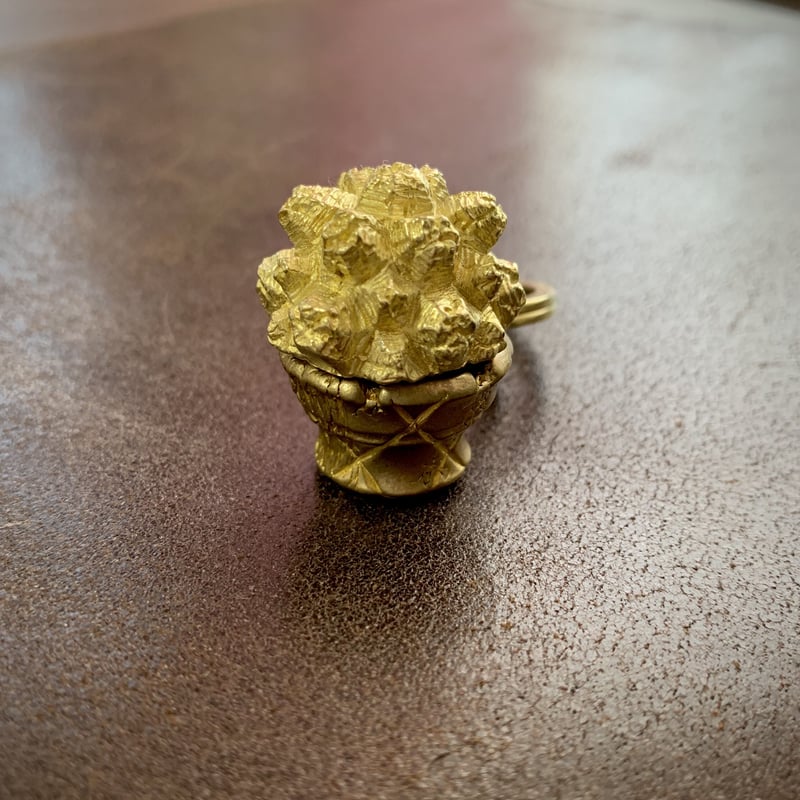 Bel Cielo 真鍮製 亀甲竜キーホルダー | RYANS