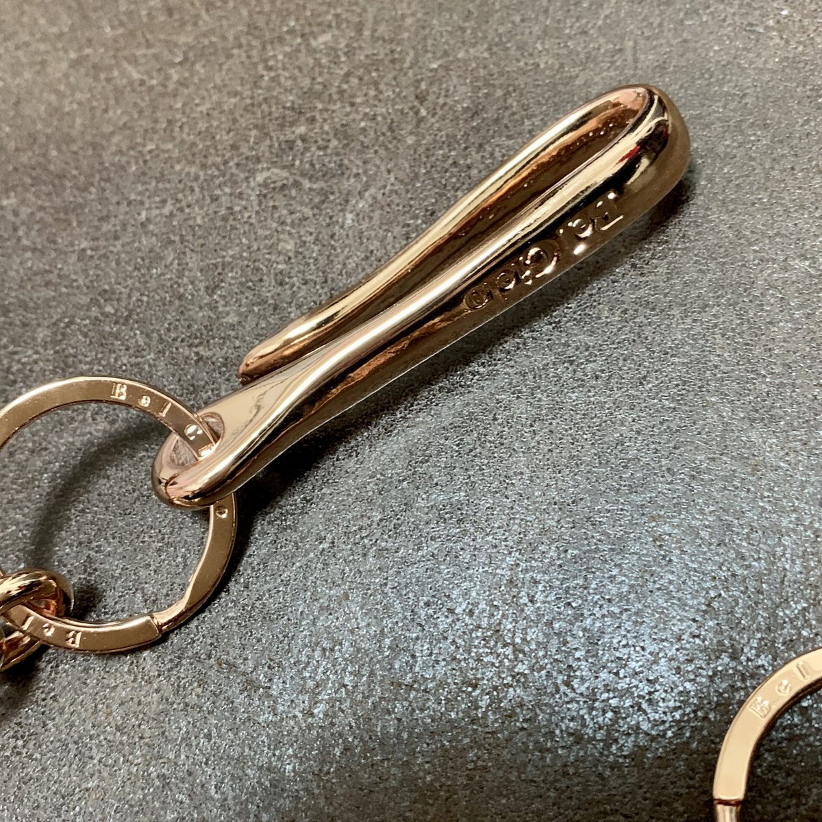 真鍮ウォレットチェーン　ビンテージキーホルダー dikey-006-1a.jpg