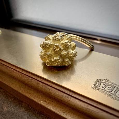 Bel Cielo 真鍮製　亀甲竜キーホルダー