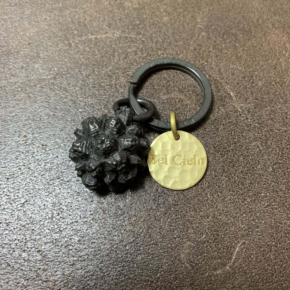 Bel Cielo 真鍮製 亀甲竜キーホルダー プミアムブラック BKK02 | RYANS