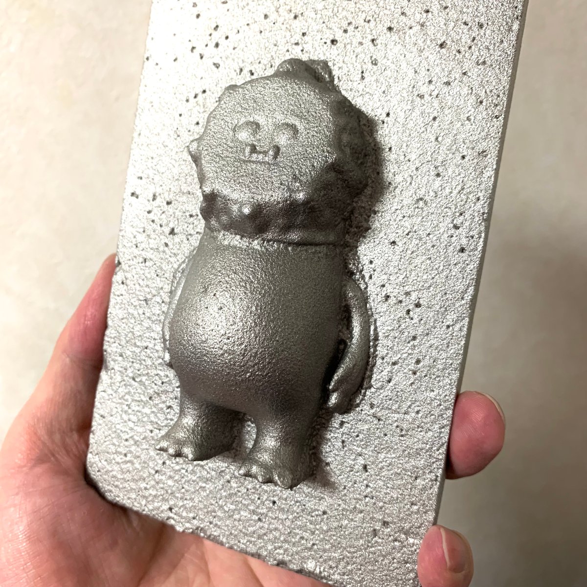 Toyfields x Bel Cielo 炭素冷凍メタルベビーゴーヤ怪獣 Aluminum