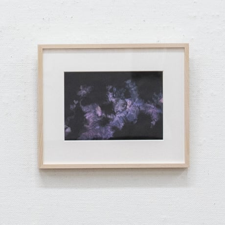 久保田沙耶　Saya Kubota「drawingー光の跡」（額装あり）