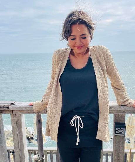 2577/ ALL SHIRRING KUSHAKUSHA CARDIGAN