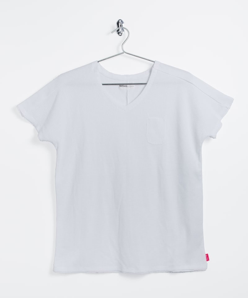 WIDE V-NECK T-SHIRTS | Waffle&Co.